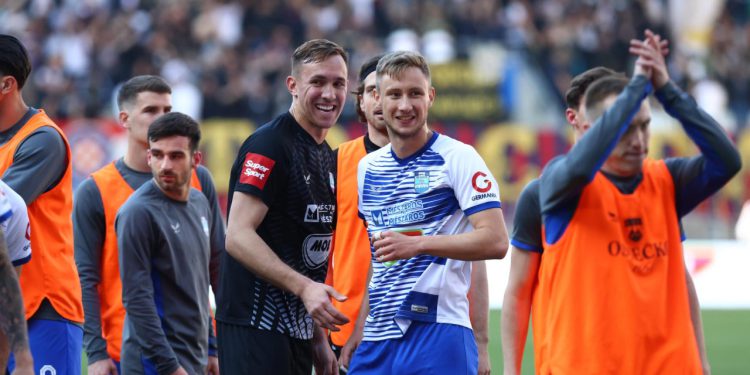 Sportske novosti – Obrana Osijeka ostavila Bijele bez udarca u okvir do 95. minute, hajdučki ofenzivci nevidljivi