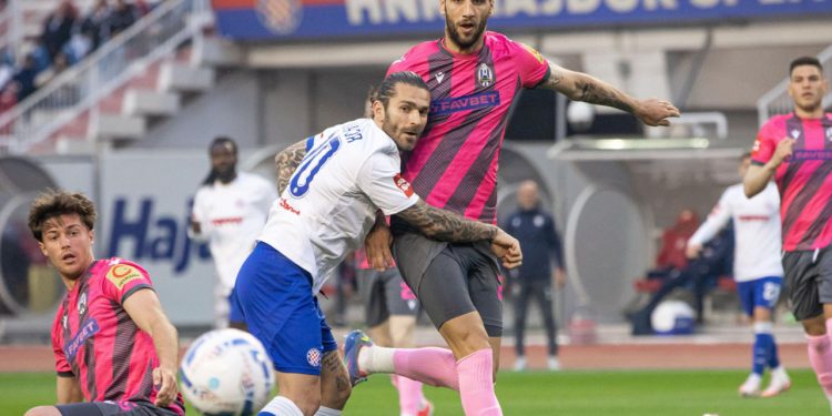 Sportske novosti – Opet – ćorak! Trajkovski na stranu, bod protiv Lokomotive ipak je za Hajduk debakl