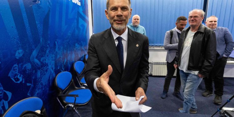 Sportske novosti – Ovo je sjajno: Navijači izabrali novog trenera Dinama, najviše glasova dobio zakleti