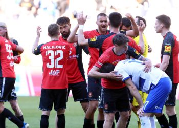 Sportske novosti – Pregršt neodlučnosti i nesigurnosti kod Osijeka, a jedan je igrač daleko od forme koja ga je krasila na jesen