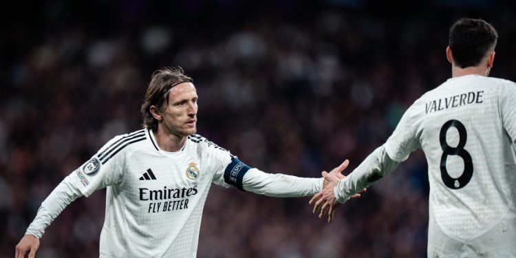 Sportske novosti – Real objavio zastrašujuću poruku za goste uoči utakmice godine u Madridu, zatvara se i krov stadiona