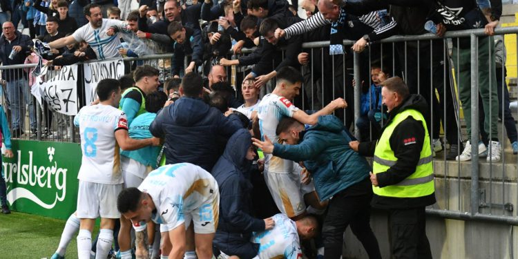 Sportske novosti – Rijekino financijsko izvješće: Mišković drži minimalni plus, momčad upola jeftinija od Hajdukove