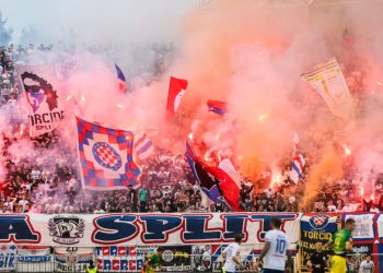 Sportske novosti – Splićani ovo nisu doživjeli od Barcelone: Boysima čak četiri puta jeftinije ulaznice od Torcide