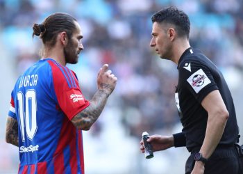 Sportske novosti – Tko god sudio Hajduku i Dinamu na Poljudu već je kriv! HNS je jednim potezom mogao smiriti čitavu buku