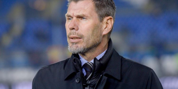 Sportske novosti – UŽIVO OD 19.00: Pratite povijesnu presicu Dinama, dva prva čovjeka kluba predstavljaju povratak Zvonimira Bobana