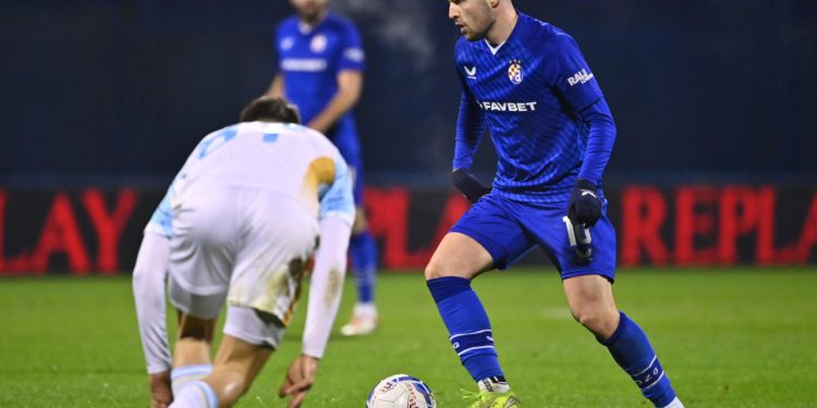 Sportske novosti – UŽIVO: Perković izvukao Bjeličinog džokera, Kanga izbacio Kulenovića iz prvih 11. Stigli sastavi za derbi!