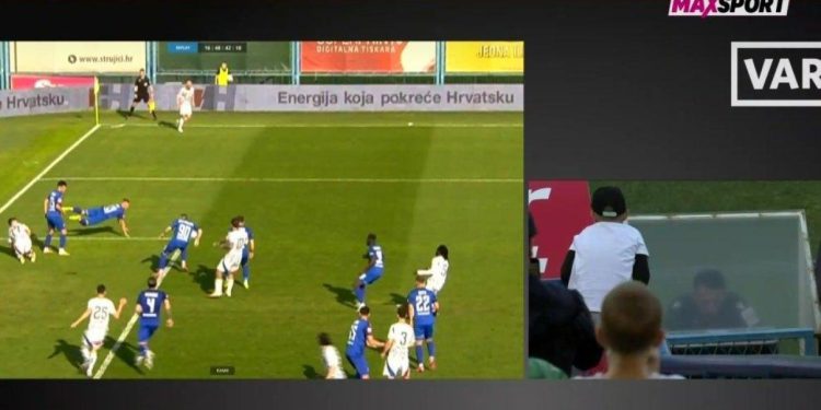 Sportske novosti – VIDEO Pogledajte zašto je sudac promijenio odluku i dosudio penal za Hajduk: Je li Pajač ispravno postupio?