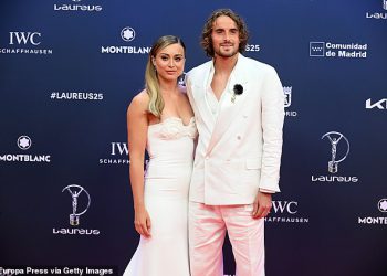 Sportski najzgodniji parovi: Stefanos Tsitsipas i Paula Badosa ukrade predstavu kao olimpijski Armand Duplantis i njegova zaručnica želja Inglander omamljuju na crvenom tepihu na dodjeli nagrada Laureus