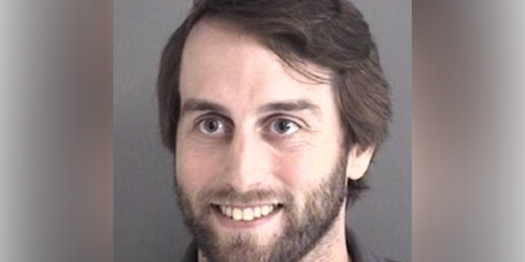 ‘Stalker’ uhićen nakon maltretiranja zaposlenika države Iowa i prijeteći da će diplomirati: Policija