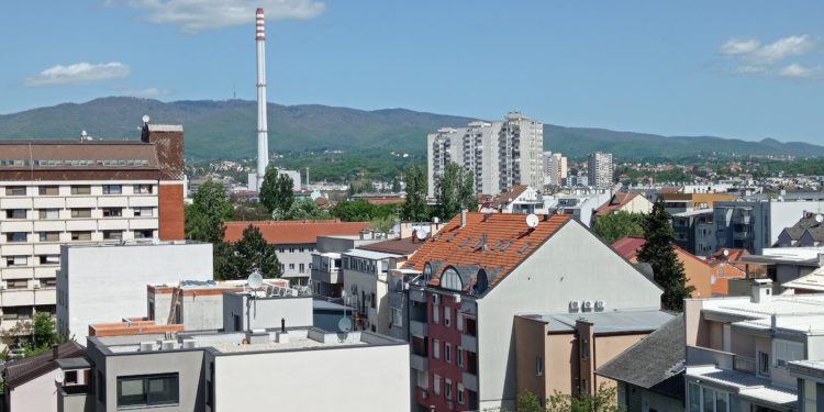 Stambena nesigurnost u Hrvatskoj: Mladi ostaju kod roditelja do 32. godine