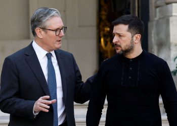 Starmer Povratak Ukrajine prestaje požar kako se ruski ‘uskrsno primirje’ završava