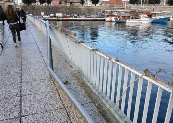 Šteta na zadarskom mostu nakon udara izletničkog broda nije mala