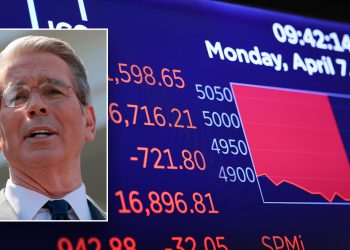 Tajnik riznice Scott Besente negira da je tarifna pauza zbog pada na tržištu