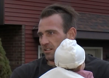 Tata je uhićen zbog pucanja medvjeda koji je “ušao u noge” svoje djece u njihovom domu u Connecticutu