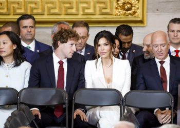 Tehnološki mogoti koji su se naletjeli iza Trumpa na inauguraciji izgubili su milijarde nakon najave o tarifama