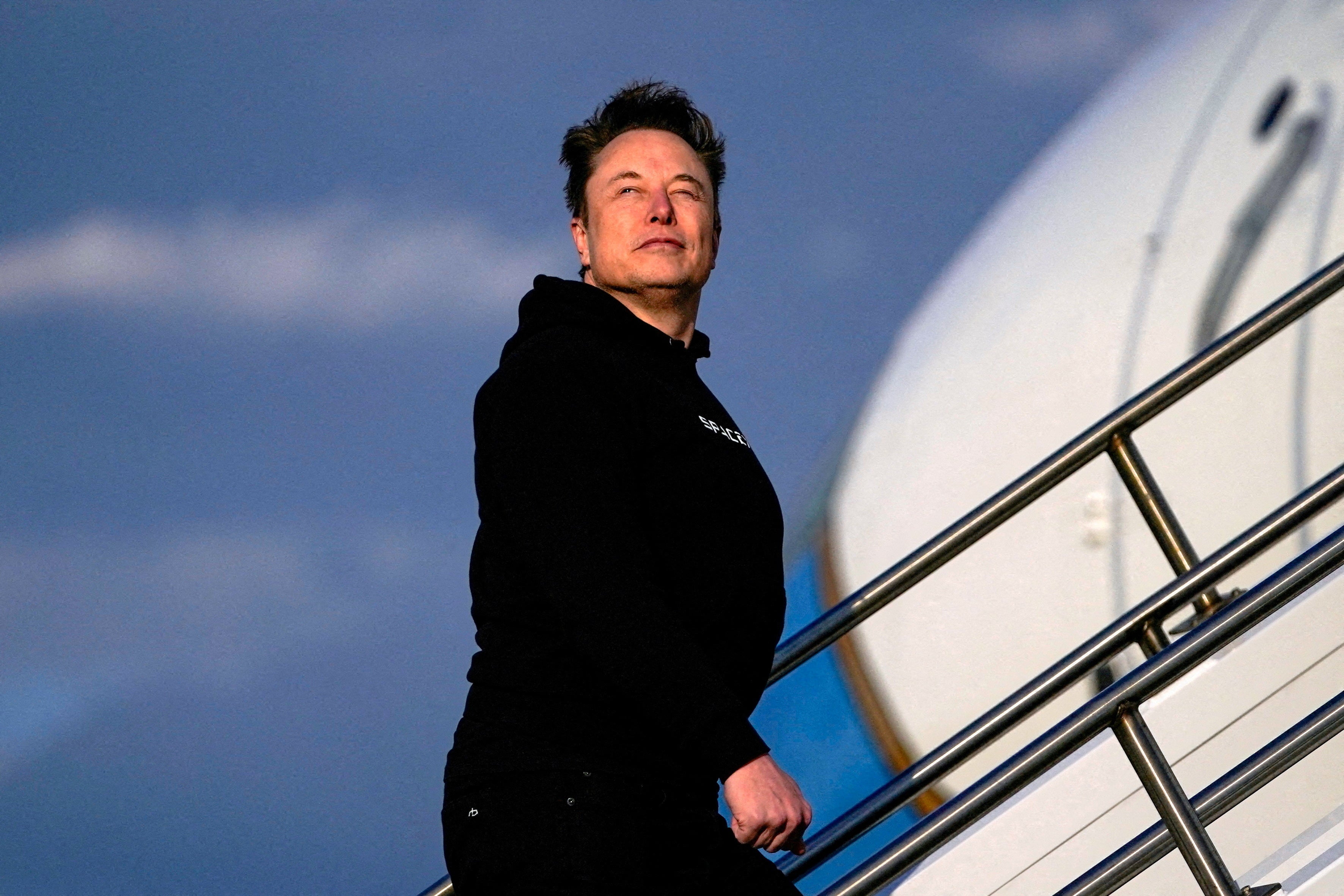 Elon Musk je rekao da ne pokušava ušutkati kritičare na x