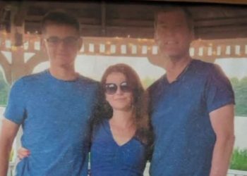 Tinejdžer osumnjičen za ubojstvo roditelja koji je sada vezani za “kult” i zavjeru da ubije Trumpa da potakne “političku revoluciju”