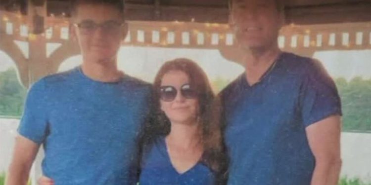 Tinejdžer osumnjičen za ubojstvo roditelja koji je sada vezani za “kult” i zavjeru da ubije Trumpa da potakne “političku revoluciju”