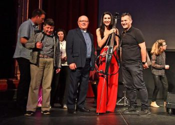 Topla priča o hrabroj Rini Mašeri će vas dirnuti: Bila je obrazovana, inteligentna sa smislom za muziku i umjetnost, a sin joj je bio najveća inspiracija