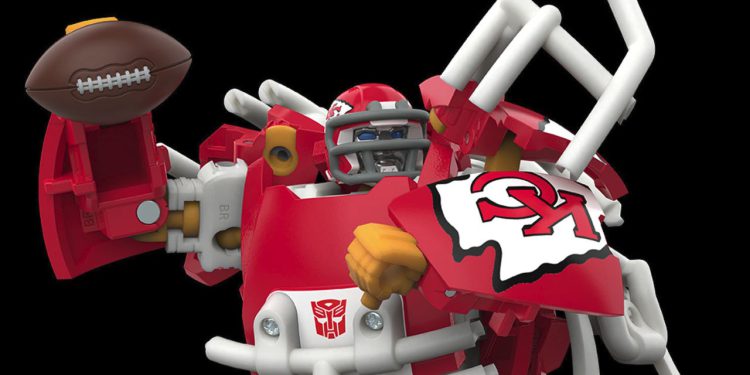 Transformers X NFL kaciga serija bića roboti u prerušavanju na nogometni stadion