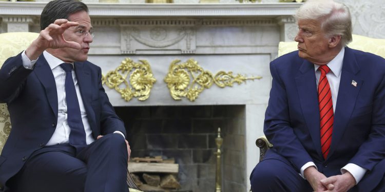 Trump kaže da bi ‘moglo’ izvući američke trupe iz Europe – RT World News