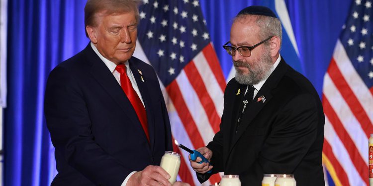 Trump najavljuje tipove za ambasadorship u borbi protiv antisemitizma i vjerske slobode