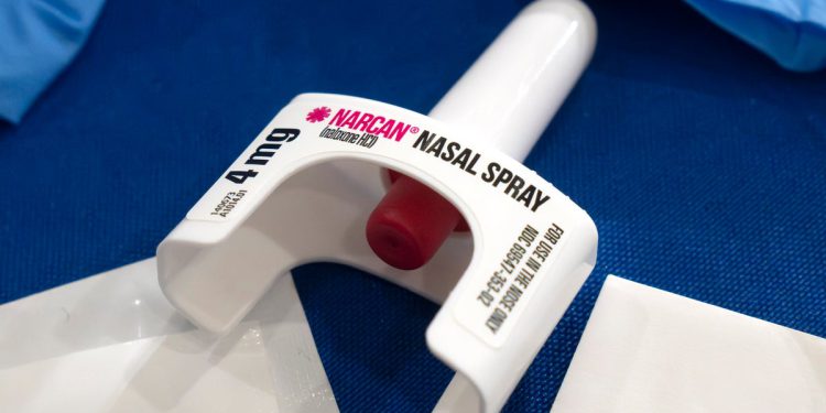 Trump nastoji završiti potporu od 56 milijuna dolara kako bi dao Narcanu prvim odgovorima kako bi spasio živote tijekom predoziranja