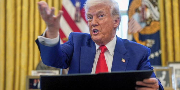 Trump prijeti Iranu vojnom silom – RT World News