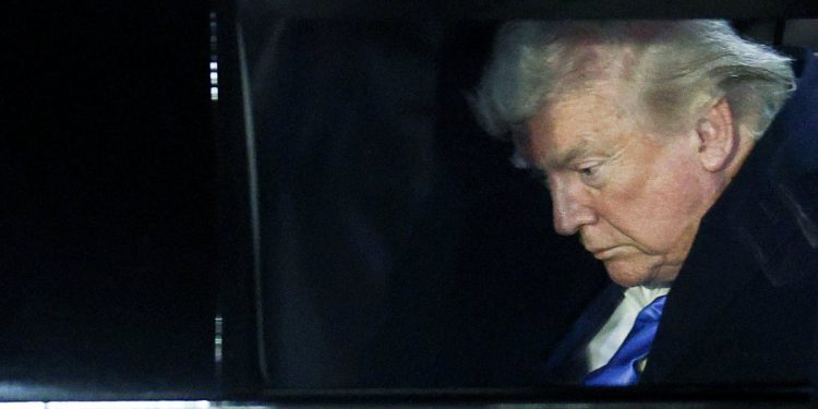 Trumpova 100-dnevna ocjena odobrenja na povijesnom niskom u odnosu na prethodnike: “Srušio je vlastiti rekord jer je bio najgori”