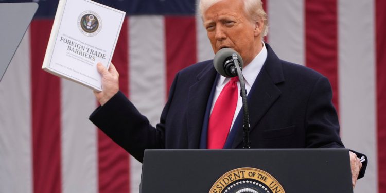 Trumpove tarife: Kakav će biti neposredan utjecaj na Veliku Britaniju?