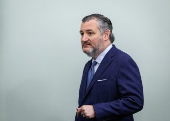 Trumpove tarife stisnu republikance dok se bore da prođu njegov dnevni red