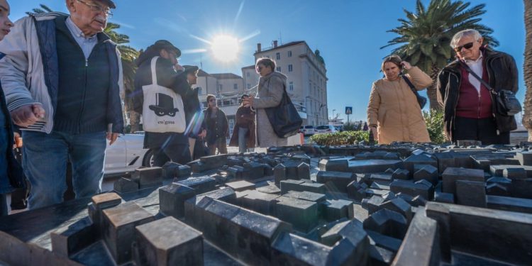 Turistička sezona pred vratima, a pada broja rezervacija iz Njemačke i Austrije. Što se događa?