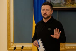 Ukrajinski predsjednik Volodymyr Zelensky održava konferenciju za novinare u Kijevu 22. travnja 2025.