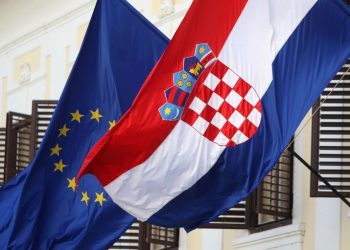 USKOK i EU tužitelji upali u ministarstvo Gordana Grlića Radmana!