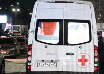 Ukrajinski Kamikaze Drone pogodio je apartmanski blok u Rusiji (video) – RT Rusija i bivši Sovjetski savez