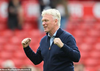 Unutar prvih 100 dana Davida Moyesa u Evertonu: Isključivanje negativnosti, uloga klupske legende Leighton Baines i tajne izviđačke misije kako bi identificirala sljedeće zvijezde kluba