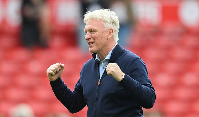 Unutar prvih 100 dana Davida Moyesa u Evertonu: Isključivanje negativnosti, uloga klupske legende Leighton Baines i tajne izviđačke misije kako bi identificirala sljedeće zvijezde kluba
