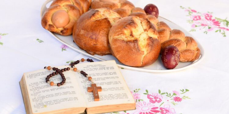 ZEMLJA GURMANIJA Uskršnja pogača |