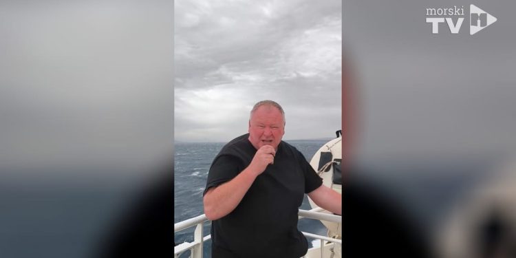 VIDEO Britanac iz Hrvatske okušao se kao TV reporter usred olujnog juga: “The bodul returns”