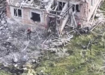 VIDEO Procurila snimka kako Rusi sleđa masakriraju ukrajinske vojnike koji su se predali