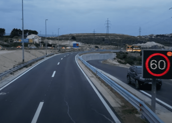 VIDEO Uklonjena privremena prometna regulacija na brzoj cesti Solin – Klis!