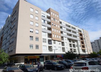 VLADA HNŽ I MJERE ZA MLADE OBITELJI Refundacija poreza na prvu nekretninu nastavlja se i ove godine, uvedena nova pravila