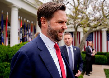 Vance upozorava na ‘najveću prijetnju Europi’ (video) – RT World News