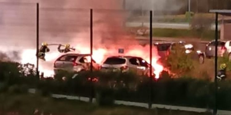 Više zatvora u Francuskoj pogođeni su “koordiniranim” napadima koji uključuju pucnjavu i požar