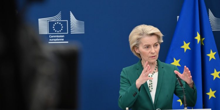 Vođa EU nudi Trumpovu tarifnu dogovor – RT World News