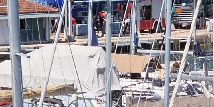 U Vrboskoj došlo do novog izlijevanja goriva prilikom prepumpavanja iz cisterne u rezervoar