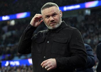 Wayne Rooney identificira jedan problem koji zadržava Aston Villa u Ligi prvaka – nakon što muškarci Unai Emery izgube od PSG -a, unatoč tome što se gotovo povećao nevjerojatan povratak