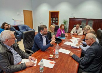 Zadarski – Jure Zubčić (SDP) prvi sakupio potpise i predao kandidaturu za župana. Novinarima pristup u ŽIP