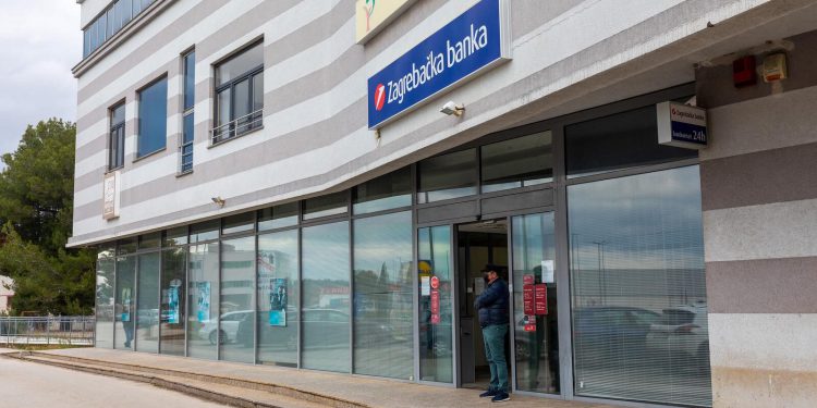 Zagrebačka banka razvila i predstavila novu digitalnu platformu ‘DDE’ koja će klijentima uštedjeti vrijeme