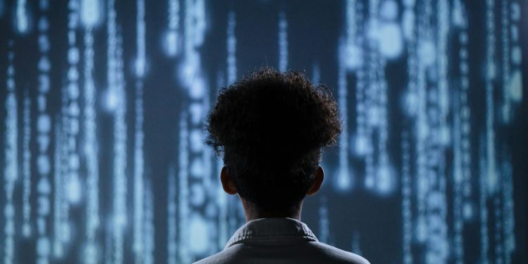 Zašto će se dolar, kriptovaluti i autonomni AIS uskoro sukobiti